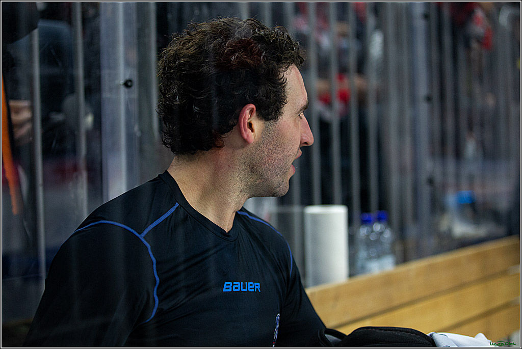 PENNY DEL; Koelner Haie- Straubing Tigers; Koeln, 09.10.2022